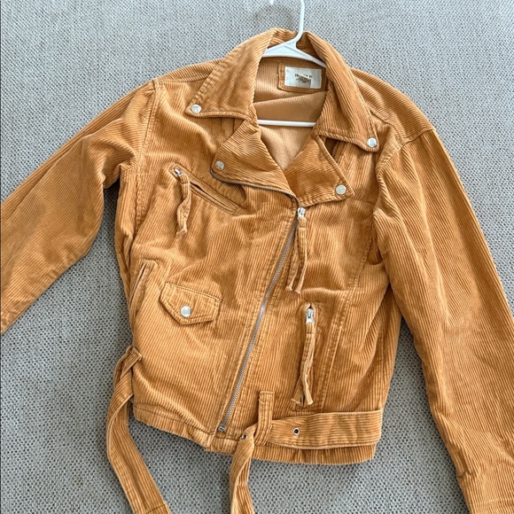 Forever 21 Jackets & Blazers - Forever 21 Tan Corduroy Jacket